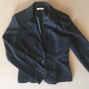 Black fitted blazer